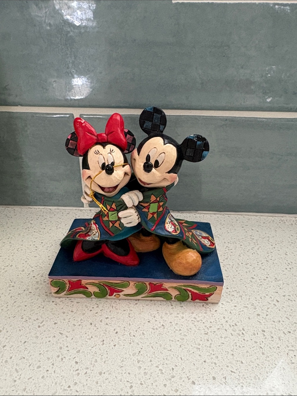 Jim shore Mickey and Minnie holiday figurine brand new